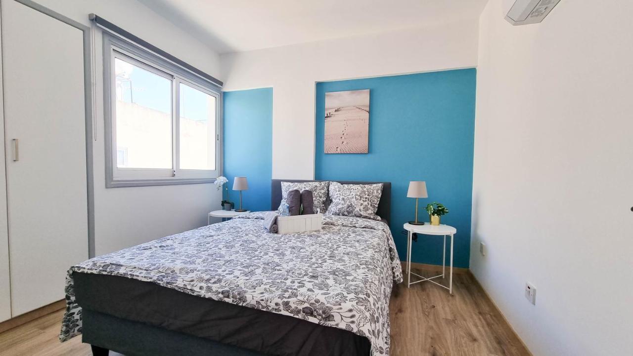 Modern Retreat: 2Br Stylish Apt With Comfy Rooms! Smart Tv With 200Mbps Internet Larnaca Exterior foto