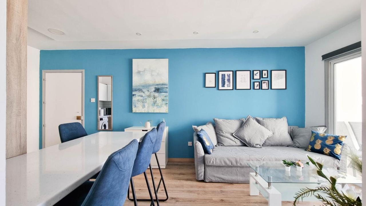 Modern Retreat: 2Br Stylish Apt With Comfy Rooms! Smart Tv With 200Mbps Internet Larnaca Exterior foto